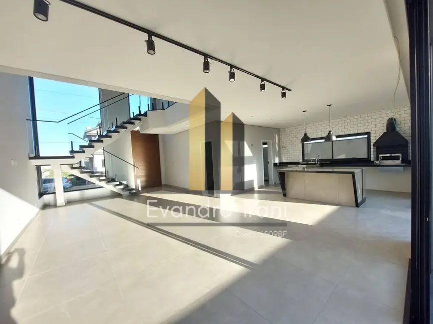 Foto 7 de Casa com 3 quartos à venda, 250m2 em Sao Jose Dos Campos - SP