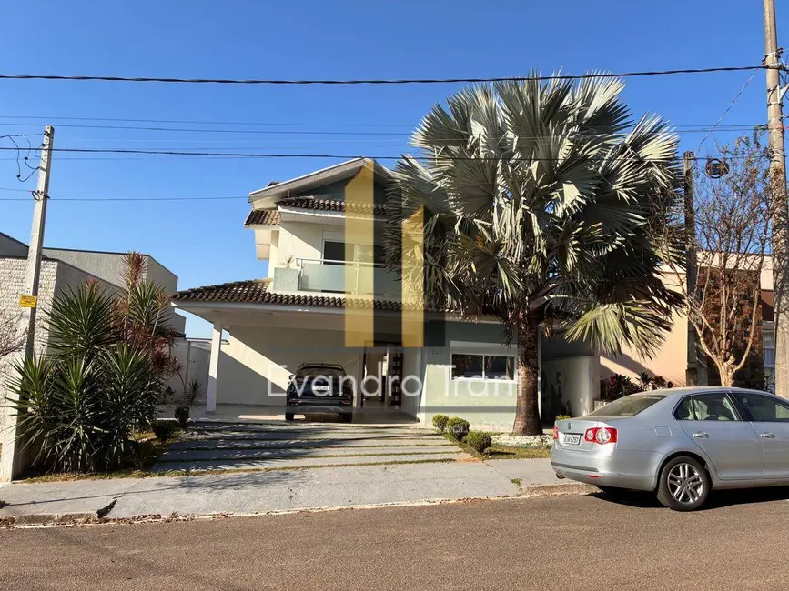 Foto 1 de Casa com 3 quartos à venda, 300m2 em Bairro do Grama, Cacapava - SP