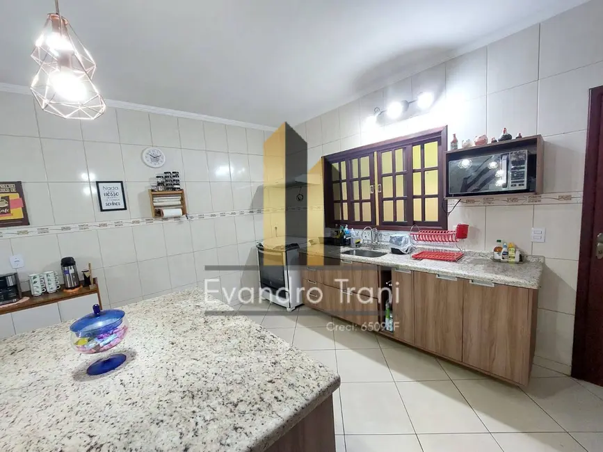 Foto 5 de Casa com 3 quartos à venda, 167m2 em Sao Jose Dos Campos - SP