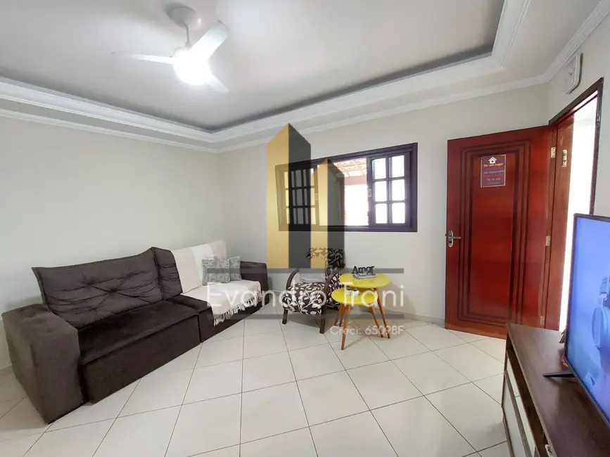 Foto 3 de Casa com 3 quartos à venda, 167m2 em Sao Jose Dos Campos - SP