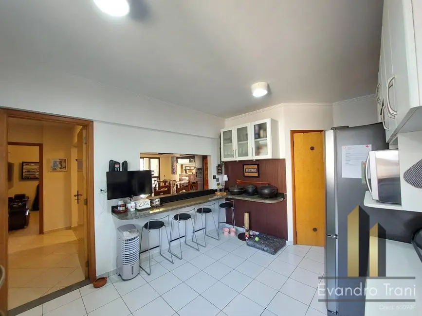 Foto 6 de Apartamento com 4 quartos à venda, 144m2 em Sao Jose Dos Campos - SP