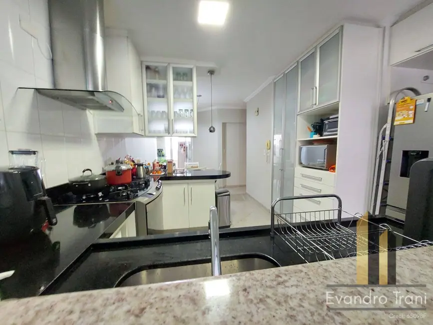 Foto 4 de Apartamento com 4 quartos à venda, 250m2 em Sao Jose Dos Campos - SP