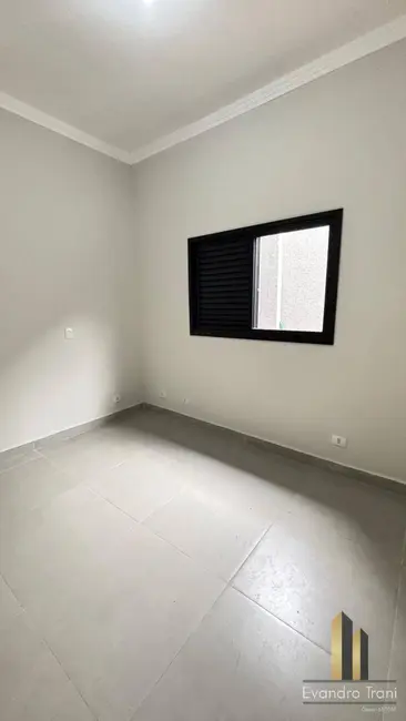 Casa com 3 quartos à venda, 125m2 em Sao Jose Dos Campos - SP - imagem 5 Foto 5 de Casa com 3 quartos à venda, 125m2 em Sao Jose Dos Campos - SP