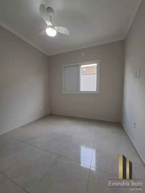 Casa com 3 quartos à venda, 300m2 em Cacapava - SP - imagem 7 Foto 7 de Casa com 3 quartos à venda, 300m2 em Cacapava - SP