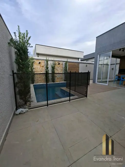 Casa com 3 quartos à venda, 300m2 em Cacapava - SP - imagem 6 Foto 6 de Casa com 3 quartos à venda, 300m2 em Cacapava - SP