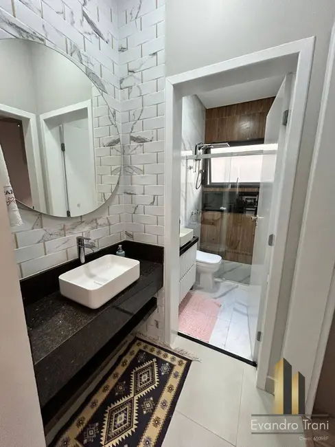 Foto 4 de Casa com 3 quartos à venda, 310m2 em Sao Jose Dos Campos - SP