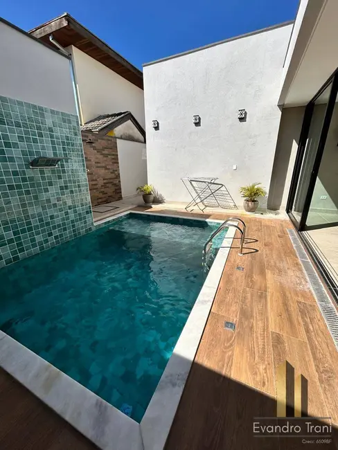 Foto 8 de Casa com 3 quartos à venda, 310m2 em Sao Jose Dos Campos - SP