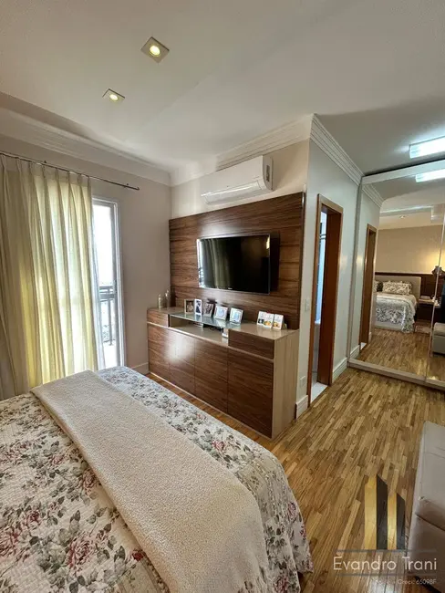 Apartamento com 3 quartos à venda, 176m2 em Sao Jose Dos Campos - SP - imagem 7 Foto 7 de Apartamento com 3 quartos à venda, 176m2 em Sao Jose Dos Campos - SP