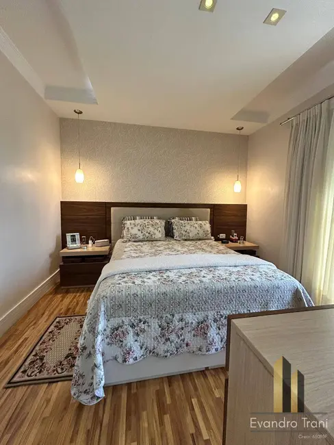 Apartamento com 3 quartos à venda, 176m2 em Sao Jose Dos Campos - SP - imagem 8 Foto 8 de Apartamento com 3 quartos à venda, 176m2 em Sao Jose Dos Campos - SP