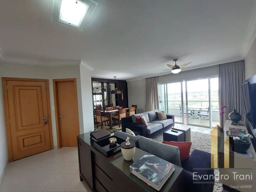 Foto 4 de Apartamento com 4 quartos à venda, 153m2 em Sao Jose Dos Campos - SP