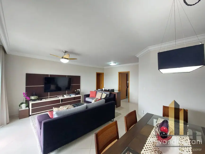 Foto 2 de Apartamento com 4 quartos à venda, 153m2 em Sao Jose Dos Campos - SP