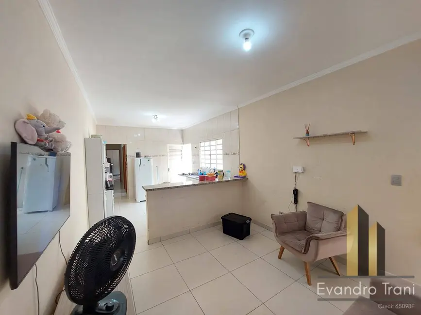 Foto 3 de Casa com 2 quartos à venda, 65m2 em Sao Jose Dos Campos - SP