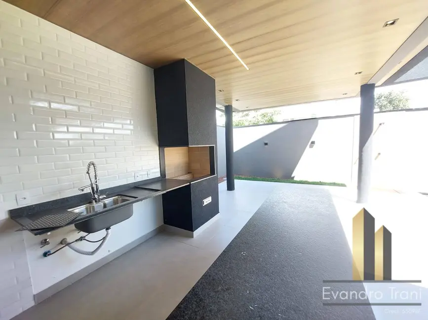 Foto 9 de Casa com 4 quartos à venda, 246m2 em Sao Jose Dos Campos - SP