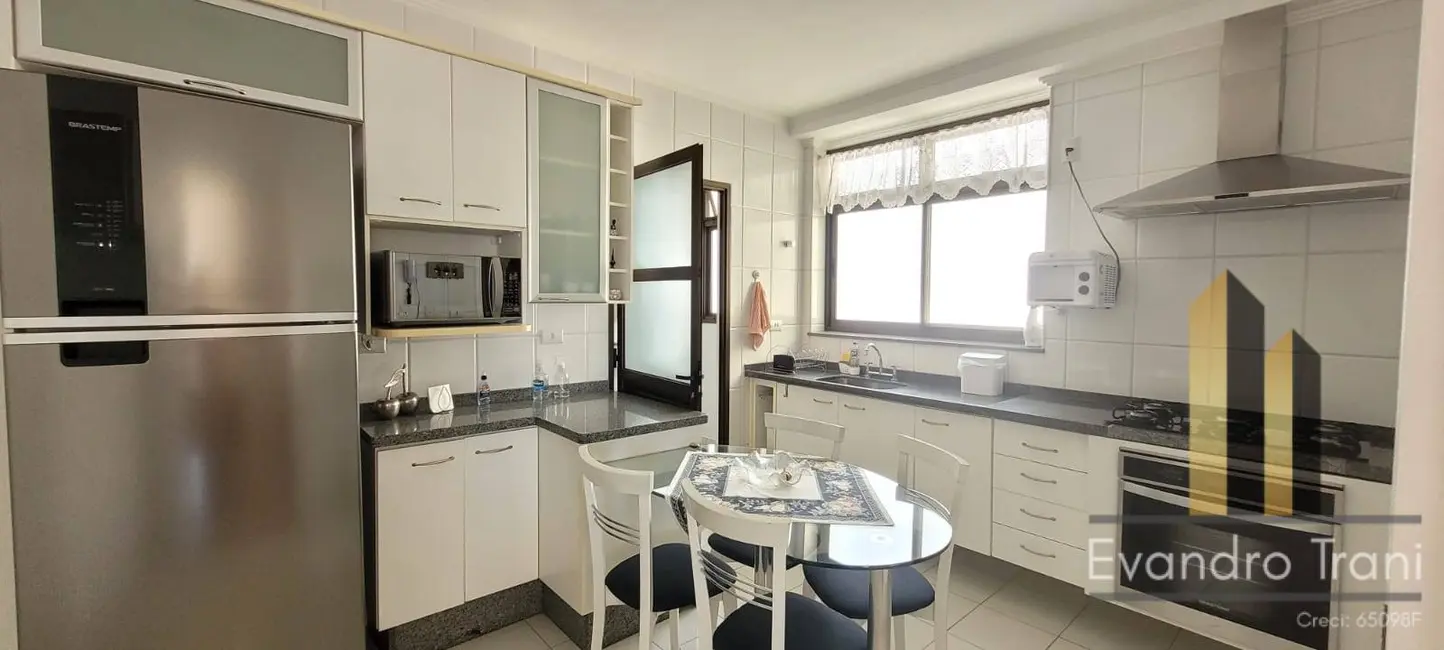 Apartamento com 4 quartos à venda, 144m2 em Sao Jose Dos Campos - SP - imagem 5 Foto 5 de Apartamento com 4 quartos à venda, 144m2 em Sao Jose Dos Campos - SP