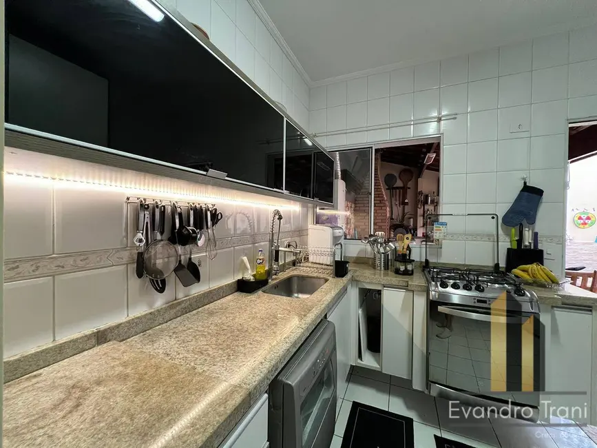 Foto 5 de Casa com 3 quartos à venda, 114m2 em Sao Jose Dos Campos - SP