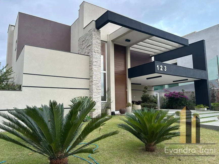 Foto 2 de Casa com 4 quartos à venda, 445m2 em Sao Jose Dos Campos - SP