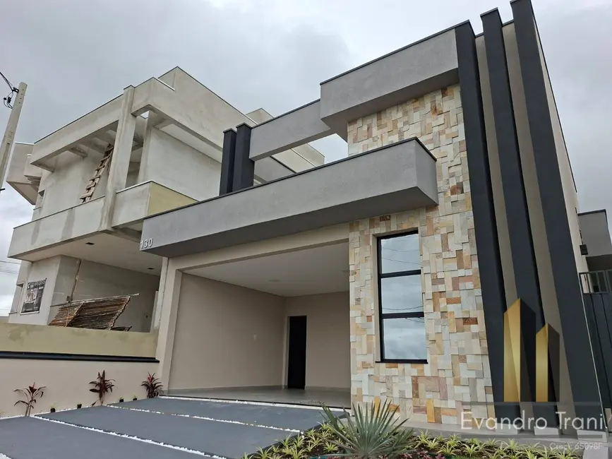 Foto 1 de Casa com 3 quartos à venda, 138m2 em Cacapava - SP