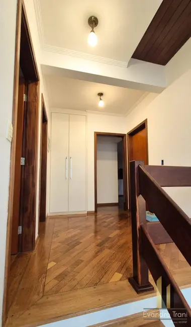 Foto 3 de Casa com 5 quartos à venda, 337m2 em Sao Jose Dos Campos - SP