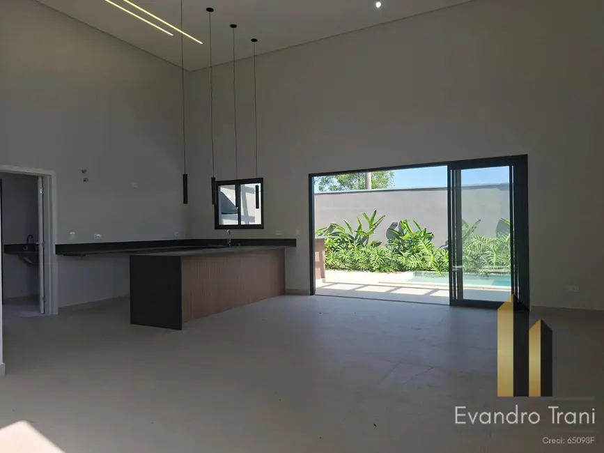 Foto 8 de Casa com 3 quartos à venda, 444m2 em Cacapava - SP