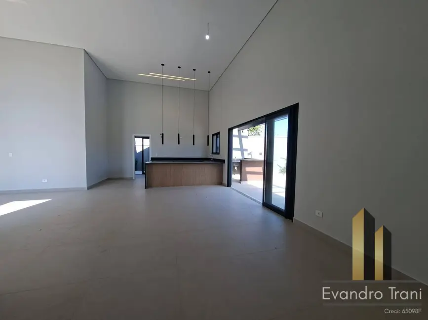 Foto 5 de Casa com 3 quartos à venda, 444m2 em Cacapava - SP
