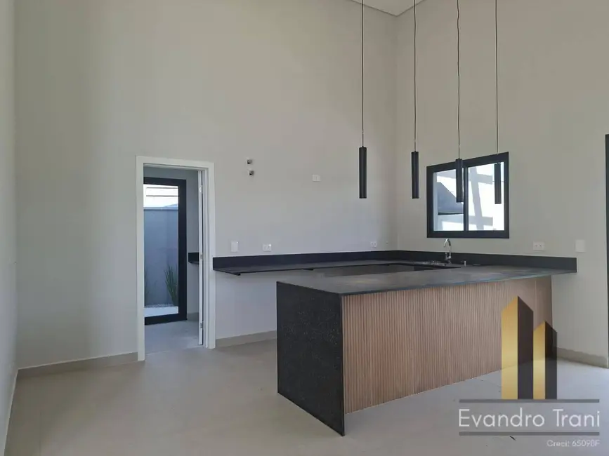 Foto 6 de Casa com 3 quartos à venda, 444m2 em Cacapava - SP