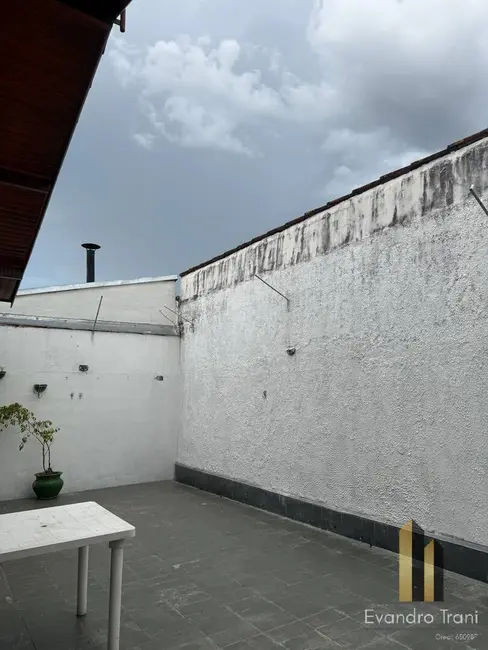 Casa com 3 quartos à venda, 250m2 em Sao Jose Dos Campos - SP - imagem 4 Foto 4 de Casa com 3 quartos à venda, 250m2 em Sao Jose Dos Campos - SP