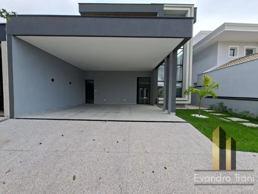 Casa com 4 quartos à venda, 257m2 em Sao Jose Dos Campos - SP - imagem 8 Foto 8 de Casa com 4 quartos à venda, 257m2 em Sao Jose Dos Campos - SP