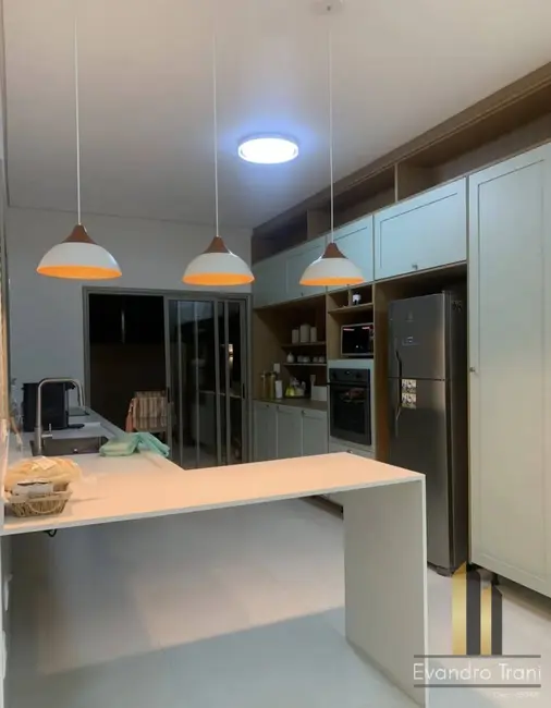 Foto 6 de Casa com 3 quartos à venda, 250m2 em Sao Jose Dos Campos - SP