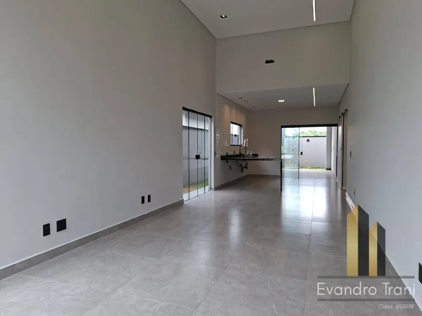Foto 2 de Casa com 3 quartos à venda, 250m2 em Sao Jose Dos Campos - SP
