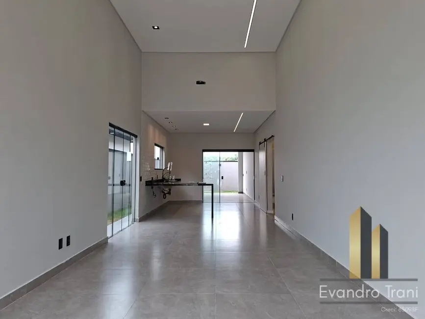 Foto 4 de Casa com 3 quartos à venda, 250m2 em Sao Jose Dos Campos - SP
