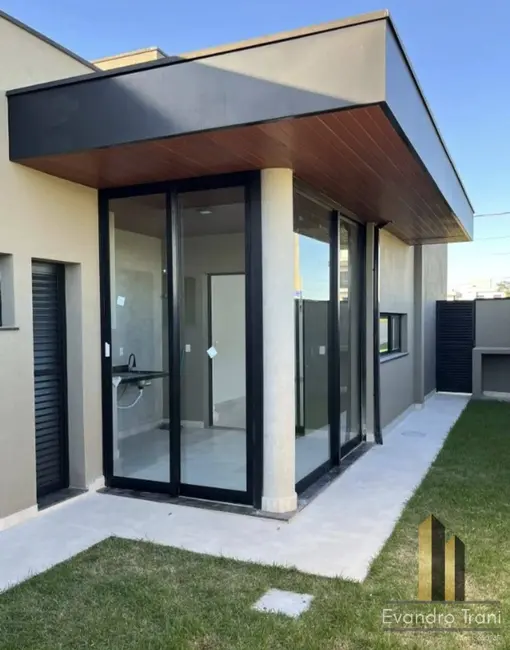 Foto 9 de Casa com 3 quartos à venda, 279m2 em Sao Jose Dos Campos - SP