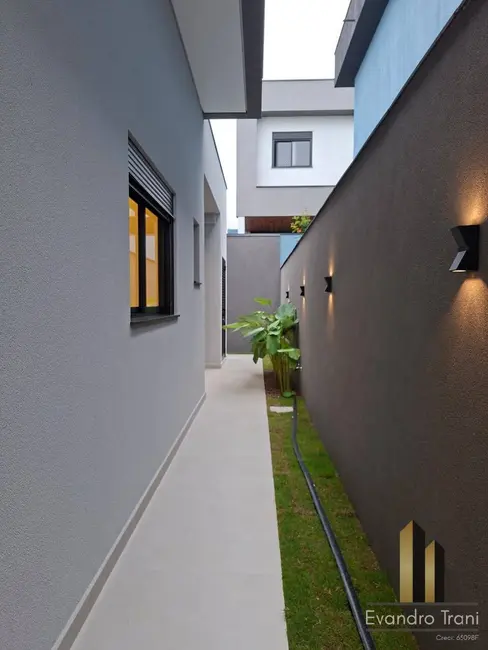 Casa com 3 quartos à venda, 280m2 em Sao Jose Dos Campos - SP - imagem 6 Foto 6 de Casa com 3 quartos à venda, 280m2 em Sao Jose Dos Campos - SP