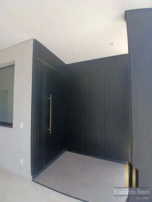 Foto 9 de Casa com 3 quartos à venda, 425m2 em Parque Residencial Maria Elmira, Cacapava - SP