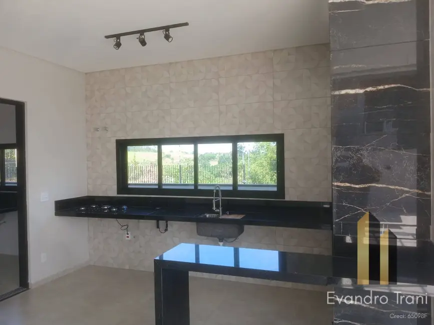 Foto 6 de Casa com 3 quartos à venda, 425m2 em Parque Residencial Maria Elmira, Cacapava - SP