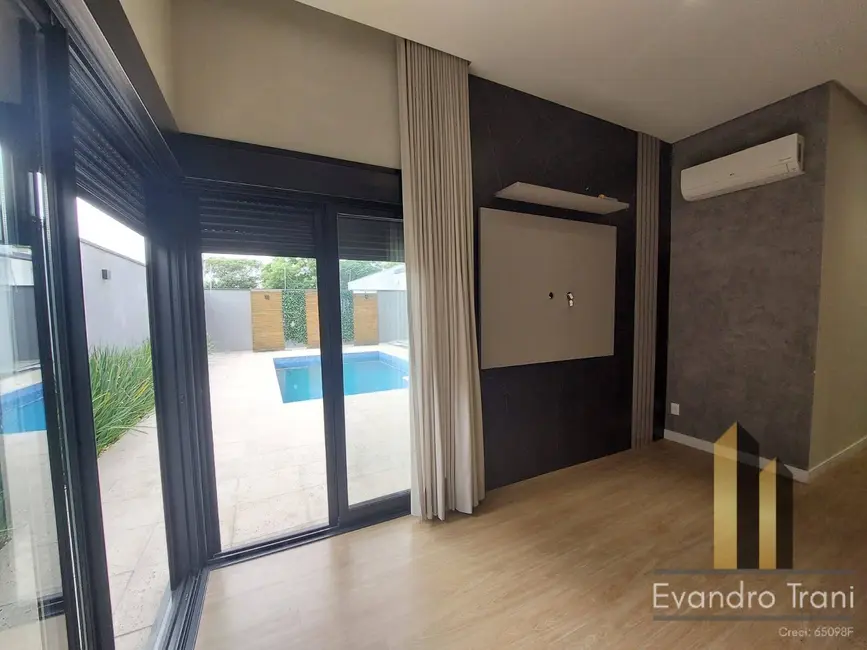 Foto 8 de Casa com 4 quartos à venda, 294m2 em Sao Jose Dos Campos - SP