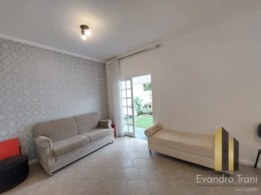 Foto 1 de Casa com 3 quartos à venda, 250m2 em Sao Jose Dos Campos - SP