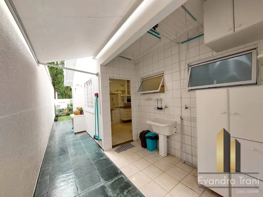 Foto 9 de Casa com 3 quartos à venda, 250m2 em Sao Jose Dos Campos - SP