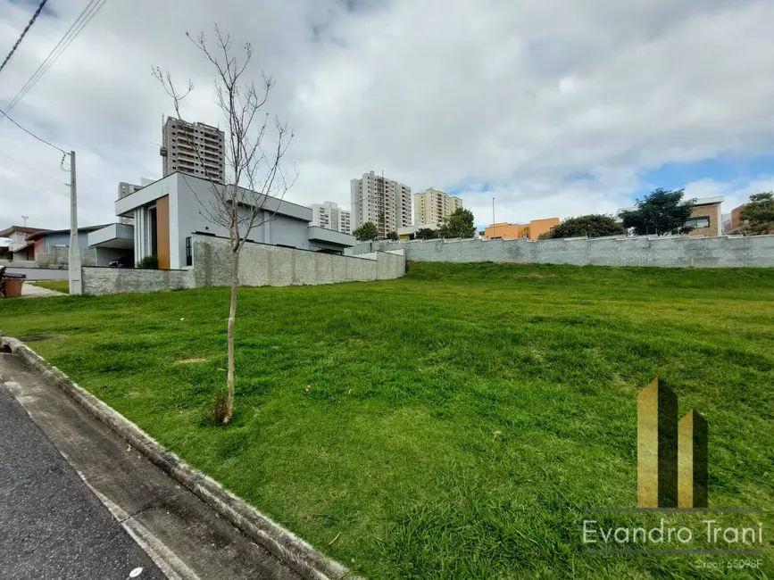 Terreno / Lote à venda, 450m2 em Sao Jose Dos Campos - SP - imagem 2 Foto 2 de Terreno / Lote à venda, 450m2 em Sao Jose Dos Campos - SP