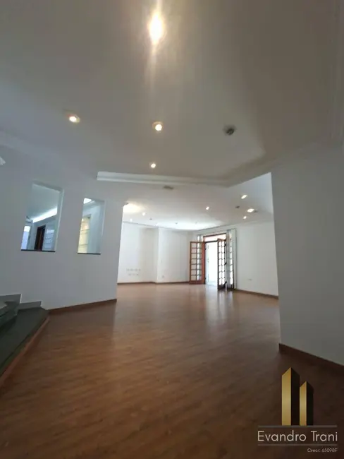 Foto 5 de Casa com 4 quartos à venda, 450m2 em Sao Jose Dos Campos - SP