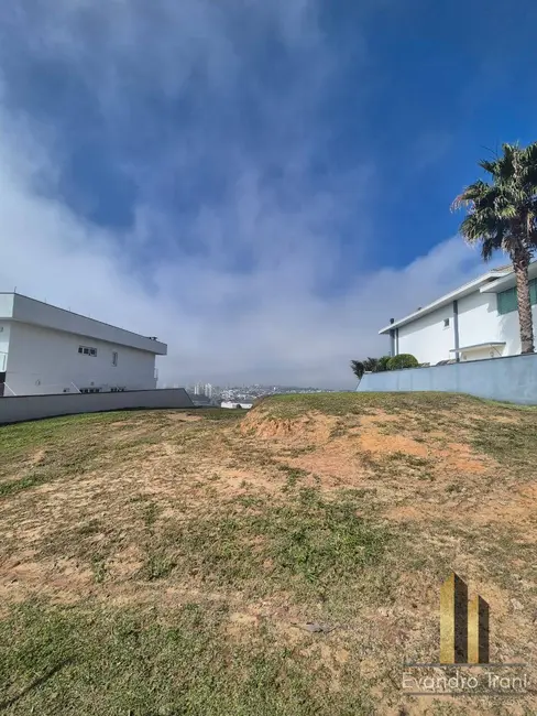 Foto 2 de Terreno / Lote à venda, 831m2 em Sao Jose Dos Campos - SP