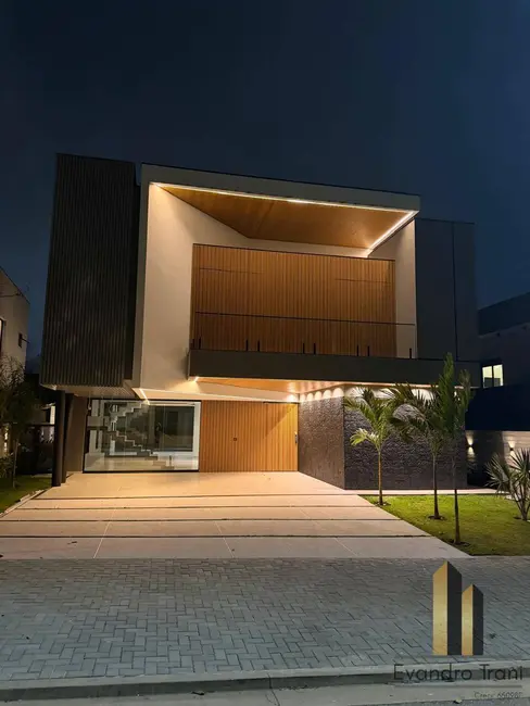 Casa com 4 quartos à venda, 535m2 em Sao Jose Dos Campos - SP - imagem 1 Foto 1 de Casa com 4 quartos à venda, 535m2 em Sao Jose Dos Campos - SP