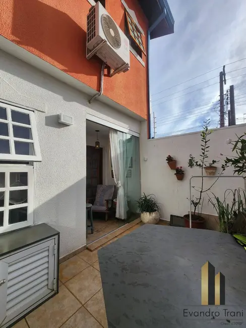 Foto 6 de Casa com 3 quartos à venda, 120m2 em Sao Jose Dos Campos - SP