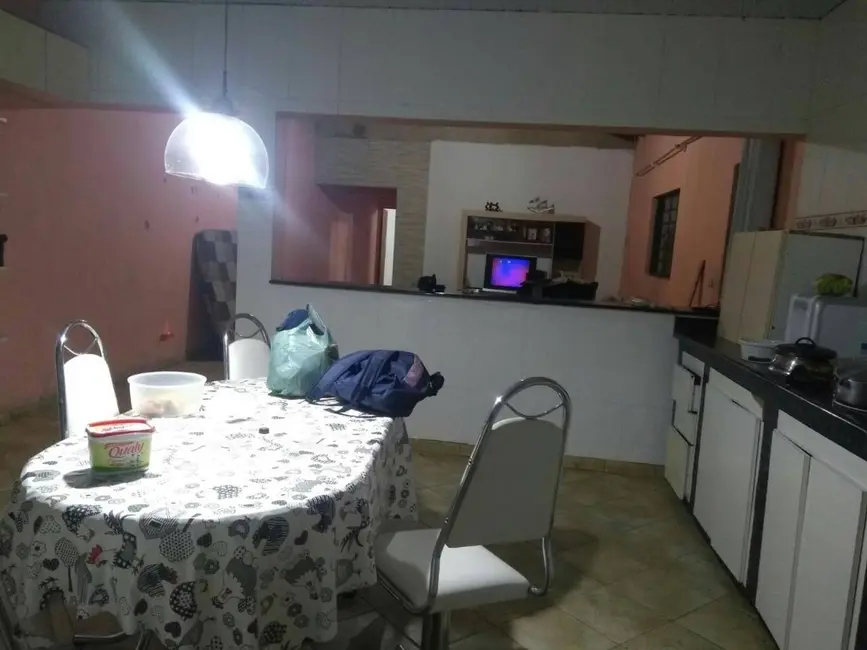 Foto 4 de Chácara com 2 quartos à venda, 1180m2 em Aracoiaba Da Serra - SP