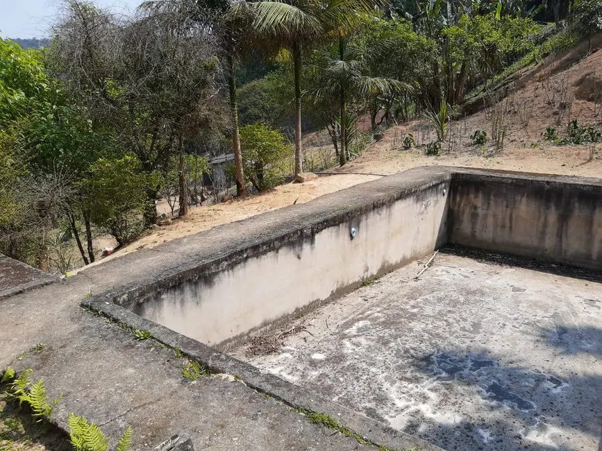 Foto 39 de Chácara à venda em Tapirai - SP