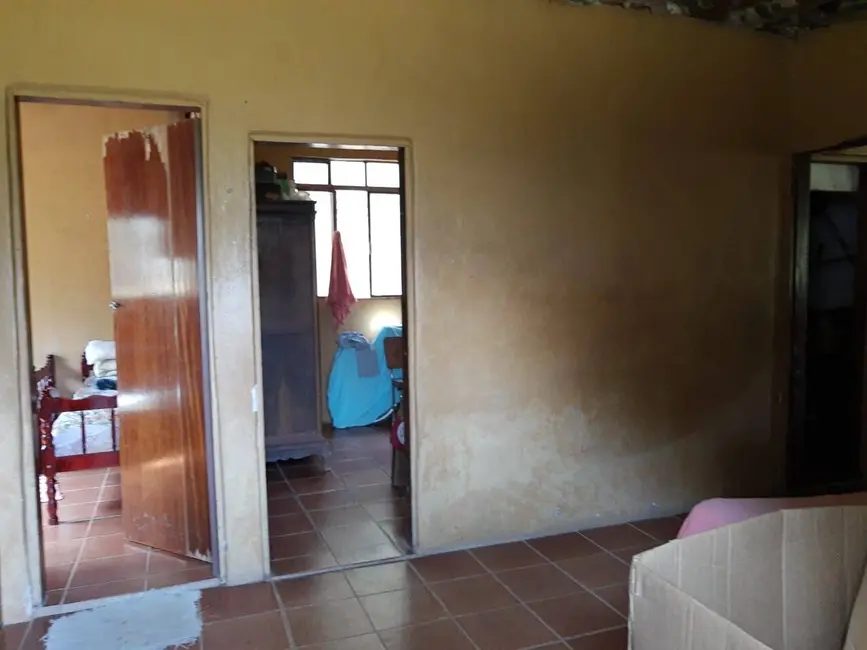 Foto 37 de Chácara à venda em Tapirai - SP