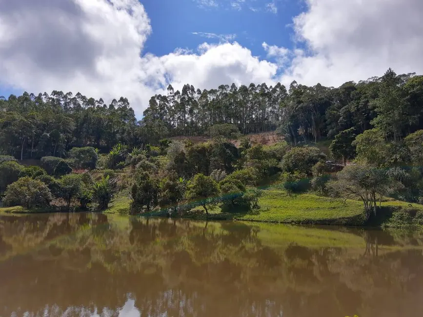 Foto 7 de Chácara à venda em Tapirai - SP