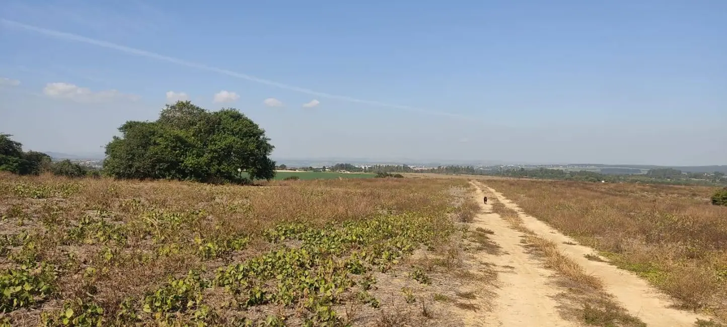 Foto 1 de Terreno / Lote à venda, 629200m2 em Aracoiaba Da Serra - SP