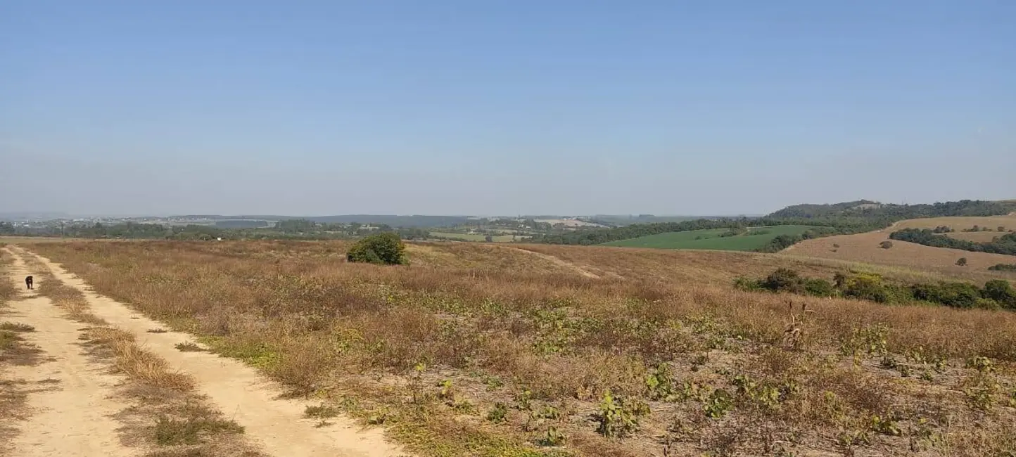 Foto 4 de Terreno / Lote à venda, 629200m2 em Aracoiaba Da Serra - SP