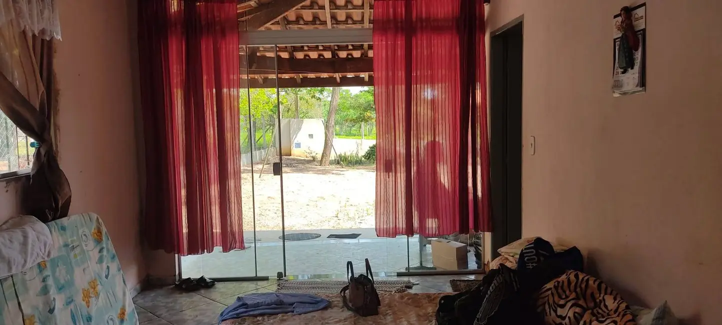 Chácara com 2 quartos à venda, 1000m2 em Alambari - SP - imagem 9 Foto 9 de Chácara com 2 quartos à venda, 1000m2 em Alambari - SP