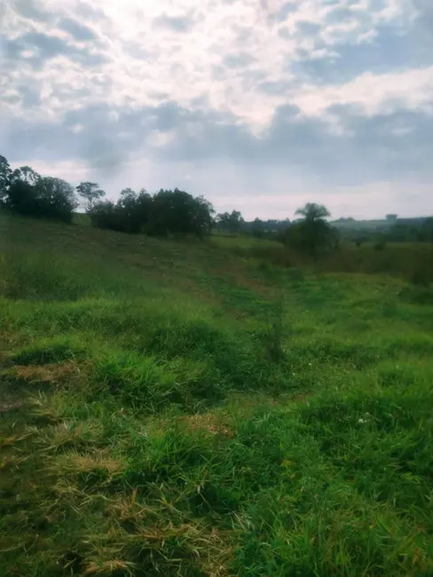Foto 3 de Terreno / Lote à venda, 48400m2 em Aracoiaba Da Serra - SP